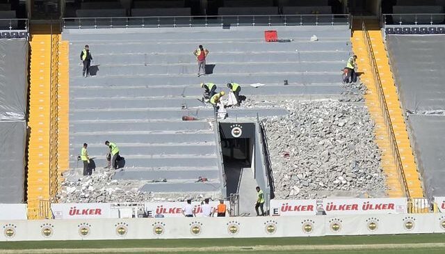 Aziz Yıldırım dediğini yaptı! Fenerbahçe Stadı’nda Maraton tribününün yıkımına başlandı