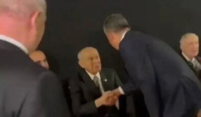 Bahçeli ve Özel, Koç Holding’in resepsiyonunda bir araya geldi