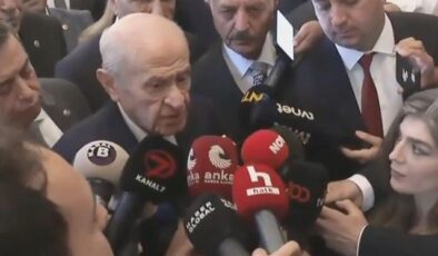 Bahçeli’den eylem yapan öğretmenlere destek: Yanlarındayız
