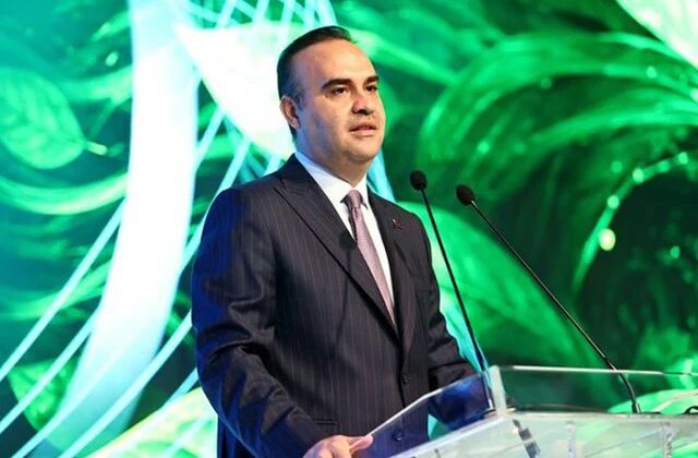 Bakan Kacır: Sıfır Atık Hareketi ile yeni bir yaşam kültürü inşa ediyoruz