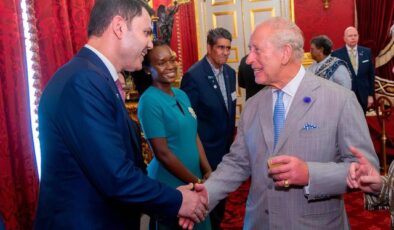 Bakan Kurum, Londra’da Kral Charles’ın ev sahipliğindeki resepsiyona katıldı