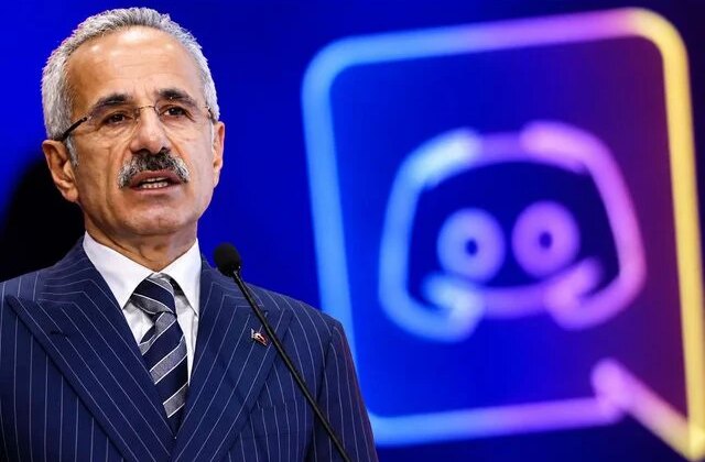 Bakan Uraloğlu: Discord’u yeniden erişime açacağız