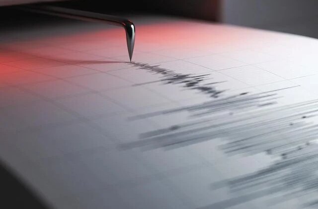 Balıkesir’de 4 büyüklüğünde deprem
