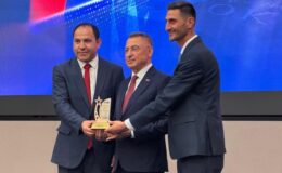 Başkente Değer Ödülleri sahiplerini buldu! Fuat Oktay, Erdal Beşikçioğlu…
