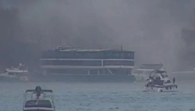 Bebek Sahili’nde teknede çıkan yangın söndürüldü