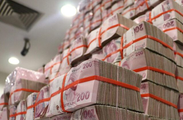 Benzeri görülmemiş ikramiye bir kişiye çıktı! Bir anda Türkiye’nin en zenginlerinden oldu