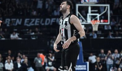Beşiktaş’tan ayrılan Yiğit Arslan, Trabzonspor’a imza attı