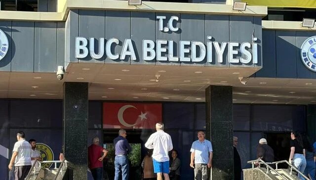 Buca Belediyesi “yolsuzluk” soruşturmasında 54 şüpheli adliyeye sevk edildi