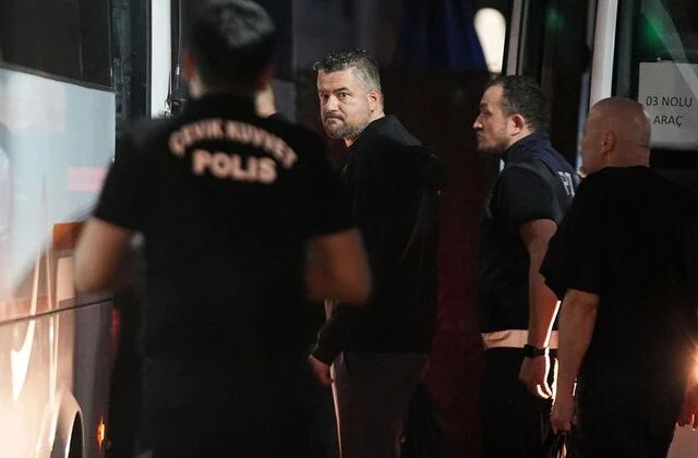 Buca Belediyesi soruşturması: Belediye Başkanı Görkem Duman ve eski Belediye Başkanı Erhan Kılıç dahil 42 kişi tutuklandı