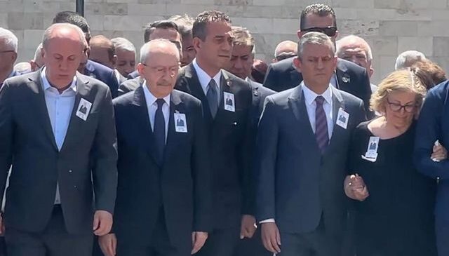 Cenazeye damga vuran görüntü: Kılıçdaroğlu, İnce, Başarır ve Özel aynı karede