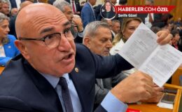 CHP grup toplantısı öncesi dikkat çeken imza hareketliliği! Mahmut Tanal açıklık getirdi