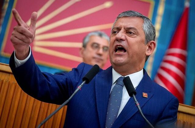 CHP Sözcüsü Sarı: Özgür Özel’in grup başkanlığı iptal edilecek