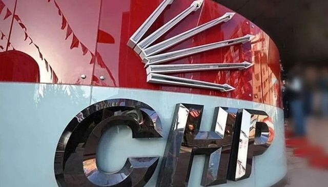 CHP’de 111 milletvekilinden ortak bildiri: 12 Temmuz’da olağanüstü kurultay yapılsın