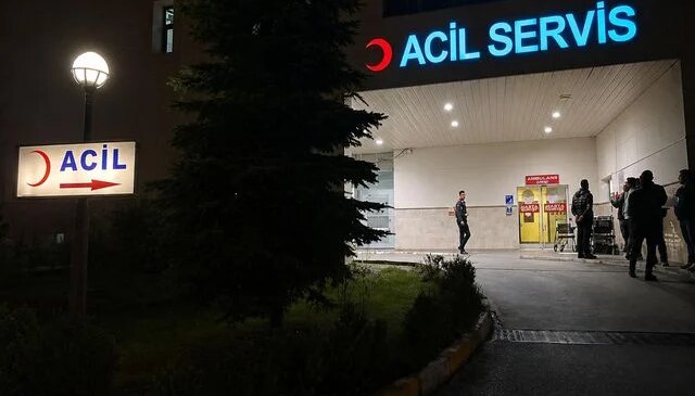 15 yaşındaki çocuk düğünde havaya ateş açtı: 11 yaralı