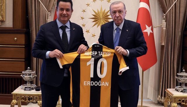 Cumhurbaşkanı Erdoğan, Acun Ilıcalı’yı kabul etti