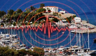 Datça açıklarında 4.9 büyüklüğünde deprem meydana geldi