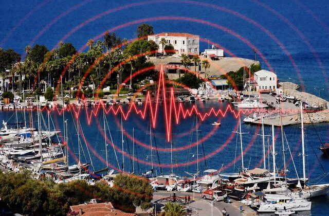 Datça açıklarında 4.9 büyüklüğünde deprem meydana geldi