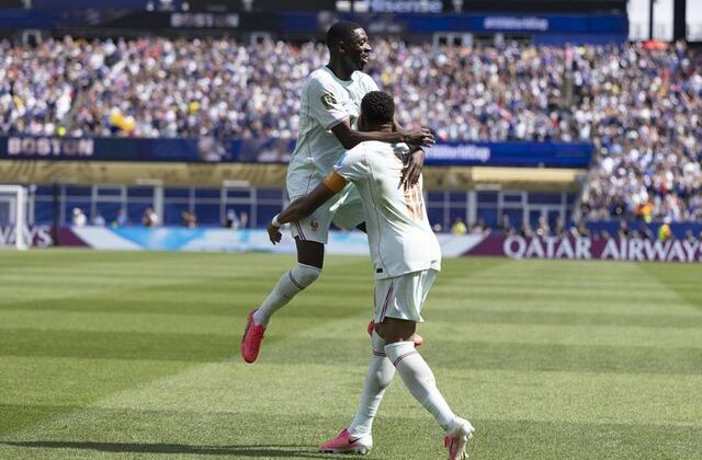 Dembele Norveç’i 33 dakikada tek başına yıktı