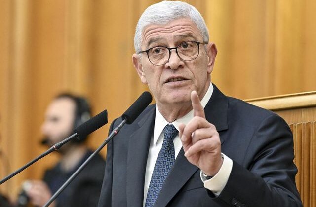 Dervişoğlu’ndan 13 şirkete kayyum atanmasına tepki: Siz kovboy değilsiniz, burası da Teksas değil