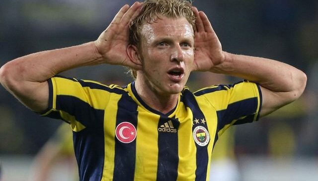 Dirk Kuyt’ı açıklayan Fenerbahçe’ye dakikalar sonra kötü haber