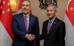 Bakan Fidan’dan Singapur’a ilk resmi ziyaret! Başbakan Wong ile bir araya geldi