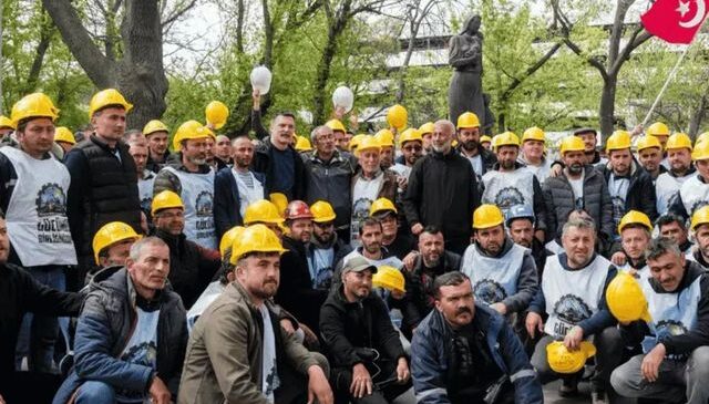 Eylem yapan Doruk Madencilik işçileri işverenle uzlaştı