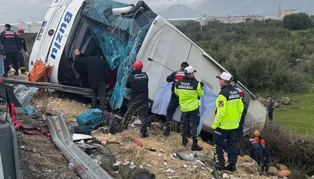 Hız sınırını ikiye katlamış! 10 kişinin öldüğü kazada kahreden rapor