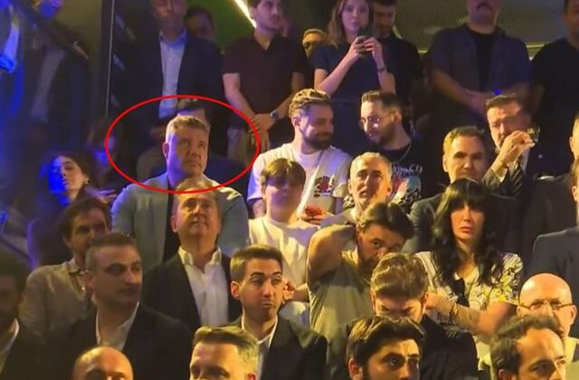 Dün geceye damga vuran görüntü! Sadettin Saran’ın görüntüsü taraftarı kahretti