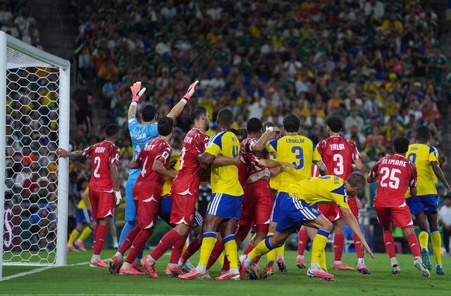 Dünya Kupası sürerken kovuldu! 5 gollük hezimet sonrası yeni hoca geldi