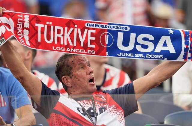 Dünya Kupası’nda sürprizler gecesi! İşte 32’deki ilk eşleşmeler