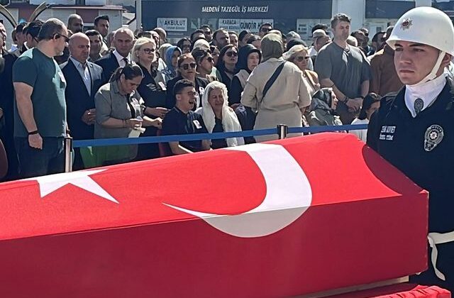 Duruşma hayatını kaybeden savcı için hüzünlü tören