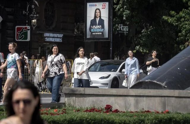 Ermenistan’da genel seçimler öncesinde muhalefetten 6 aday gözaltına alındı