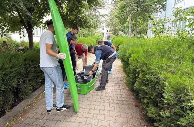 Evde hayatını kaybeden kadının yıllarca kimliksiz yaşadığı ortaya çıktı