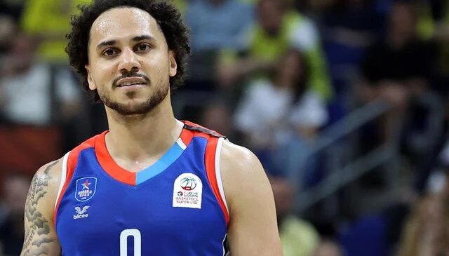Fenerbahçe Beko, Shane Larkin için devrede