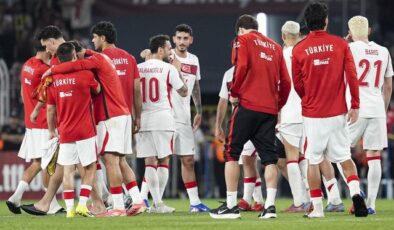 Galatasaray, milli takımın iki yıldızının peşinde! Yer yerinden oynayacak