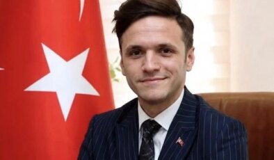 Gebze’de Savcı Ayhan Uyumaz, duruşmada geçirdiği kalp krizi sonucu vefat etti