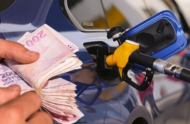 Gece yarısı tabelalar değişti! Benzin ve motorine indirim geldi