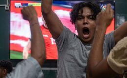 Görüntüler o ülkeden: Yedikleri gole gol atmış gibi sevindiler! İşte sebebi