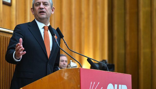 CHP’de grup toplantısı krizi! TBMM takviminde yer almadı,  Özel’in ekibini jet başvuru yaptı