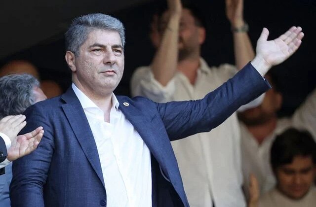 Hakan Safi’den kendisine oy vermeyenlere flaş sözler