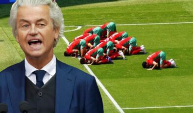 Hollandalı siyasetçi Geert Wilders, Faslı futbolcuların secde ettiği fotoğrafı paylaşıp Allah’a küfretti