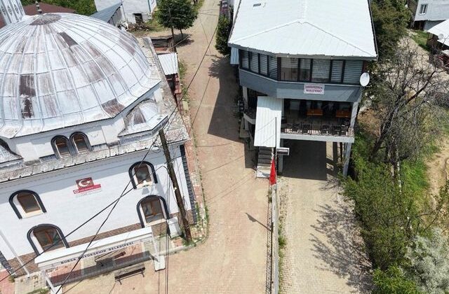 Türkiye’de sadece 2 tane var: Mahalle konağını gören bir daha dönüp bakıyor