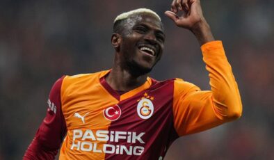 İngiliz devleri, Osimhen transferinde geri adım attı