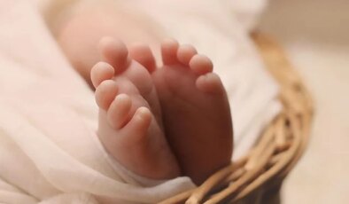 İngiltere’de 500’den fazla anne ve bebeğin etkilendiği sağlık skandalı patladı