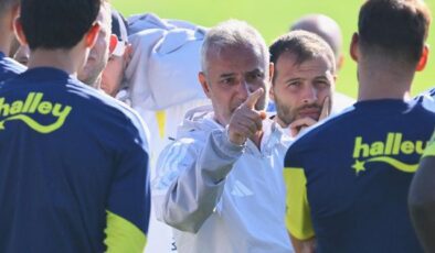 İsmail Kartal “Bu sezon bizimle olacaklar” deyip 2 futbolcunun adını verdi