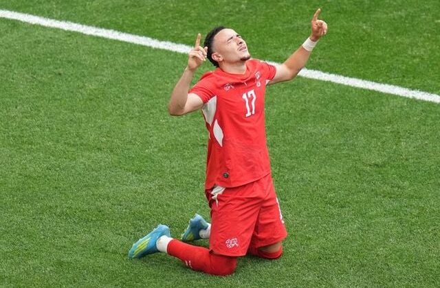 İsviçre, Kanada’yı yenerek liderliği kaptı