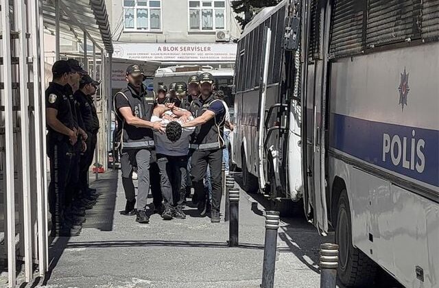 Elebaşı İtalya’da olan çeteye büyük darbe: Yakalanan 37 zanlıya tutuklama talebi