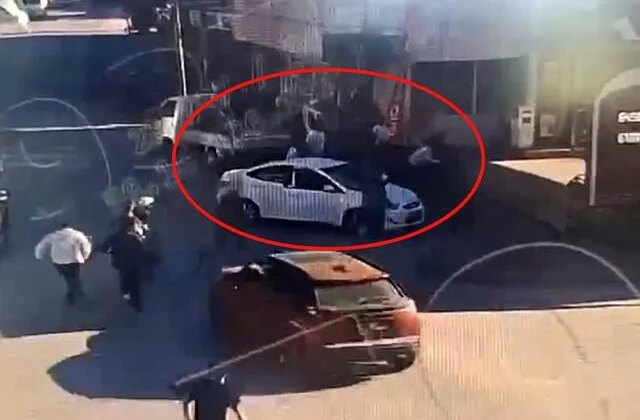 “Önüne bak” sözü ortalığı karıştırdı: 6 kişi sürücüyü kanlar içinde bıraktı