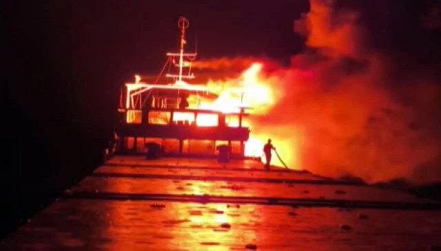 Karadeniz’de 3 gemiye İHA saldırısı