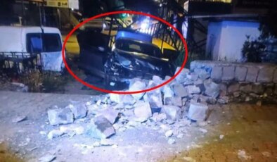Seyir halindeki otomobile açılan ateşte başından vurulan kadın hayatını kaybetti